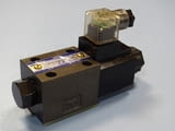 Хидравличен разпределител YUKEN DSG-01-2B8-D24-N1-50
