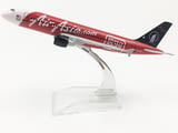 Еърбъс 320 самолет модел макет Air Asia 2007 метален A320 Low cost Нискотарифни