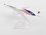 Еърбъс 350 самолет модел макет Malaysia Airlines метален A350