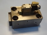 Хидравличен разпределител WADOWICE 4WE6051/024NZ4 2USSF-40/3 directional valve 24VDC
