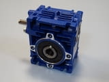 Червячен редуктор MOTOVARIO NRV030 worm gear reducer i:7.5