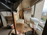 Студенти Чистят Мазета, Тавани и Дворове. Разтоварване на Контейнери