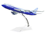Бойнг 747 самолет модел макет метален лайнер пътнически летящ
