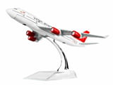 Бойнг 747 самолет модел макет Virgin Atlantic метален черна кутия стюардеса