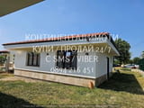 Код 63043. Едноетажна луксозен строеж къща 80м2 с двор 300м2. На шпакловка и замаска. В мнгого прият