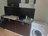 Давам под наем едностаен апартамент в кв. Южен